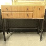 834 7069 CHEST OF DRAWERS